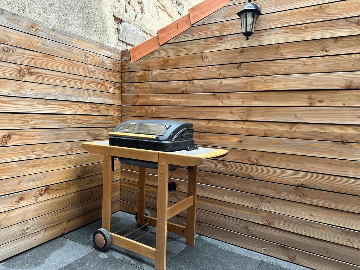 Appartement Avec Terrasse Au Puy Le Puy-en-Velay Exteriör bild