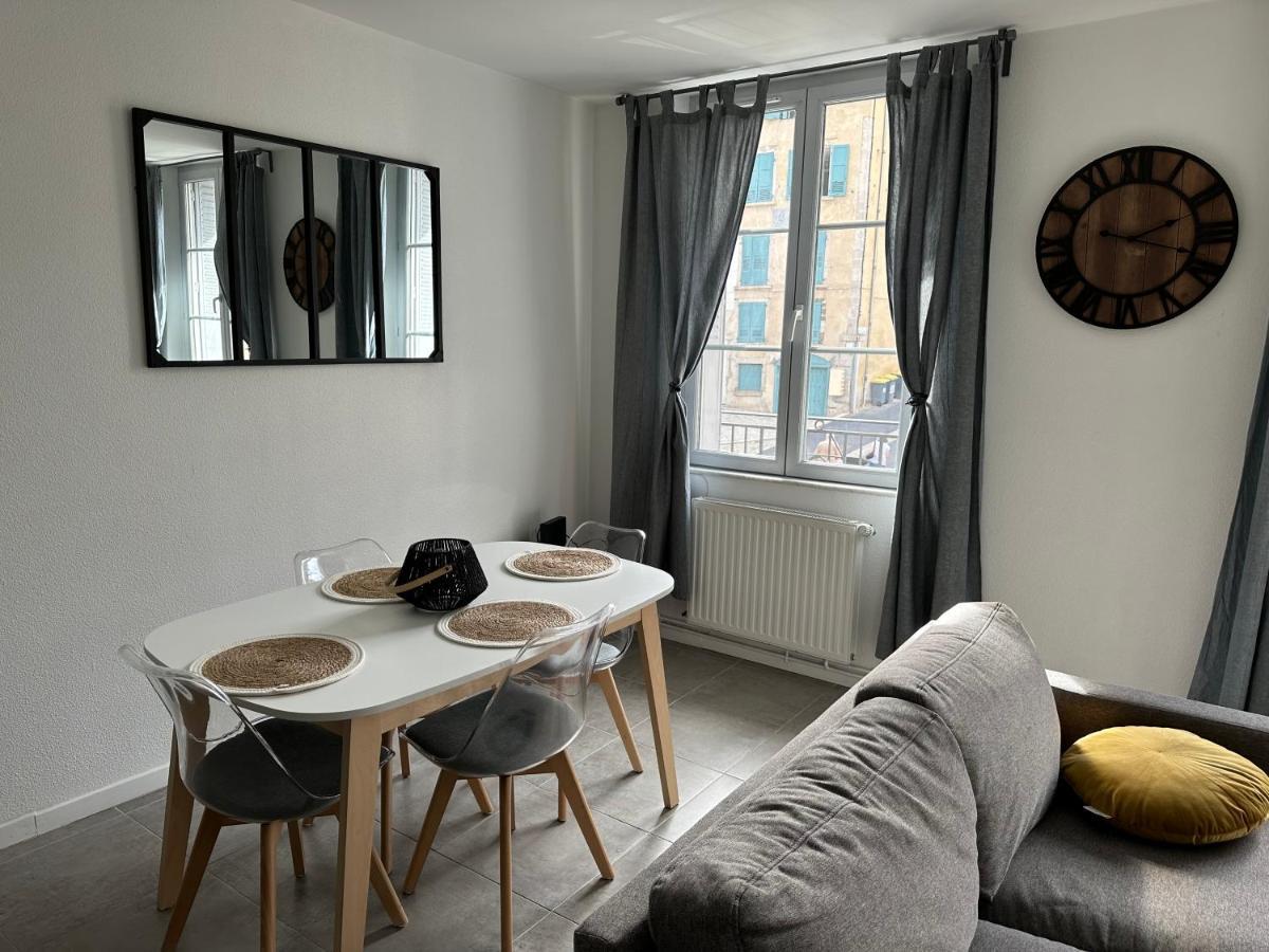 Appartement Avec Terrasse Au Puy Le Puy-en-Velay Exteriör bild